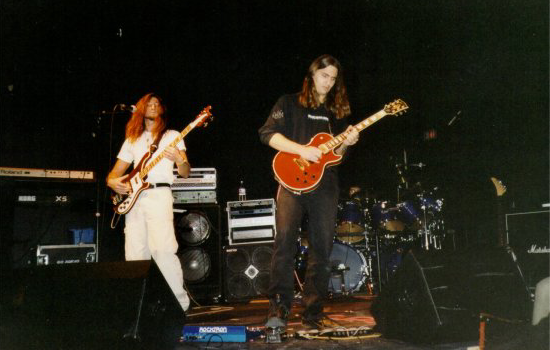 Outlander Band Show Live